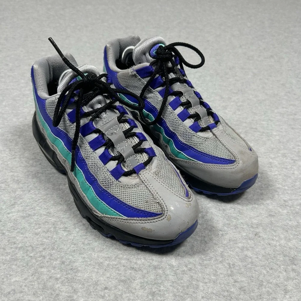 🔥 Nike Air Max 95 OG Aqua Wolf Grey Grape Purple Sneakers Sz‎ 5.5Y AT2865-001